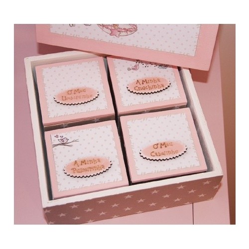 Caixa com 4 Caixinhas